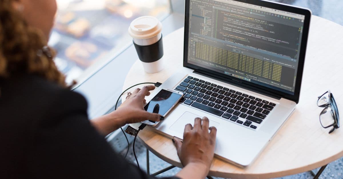 7 must have cybersecurity checks for Mobile and Web Apps in 2025