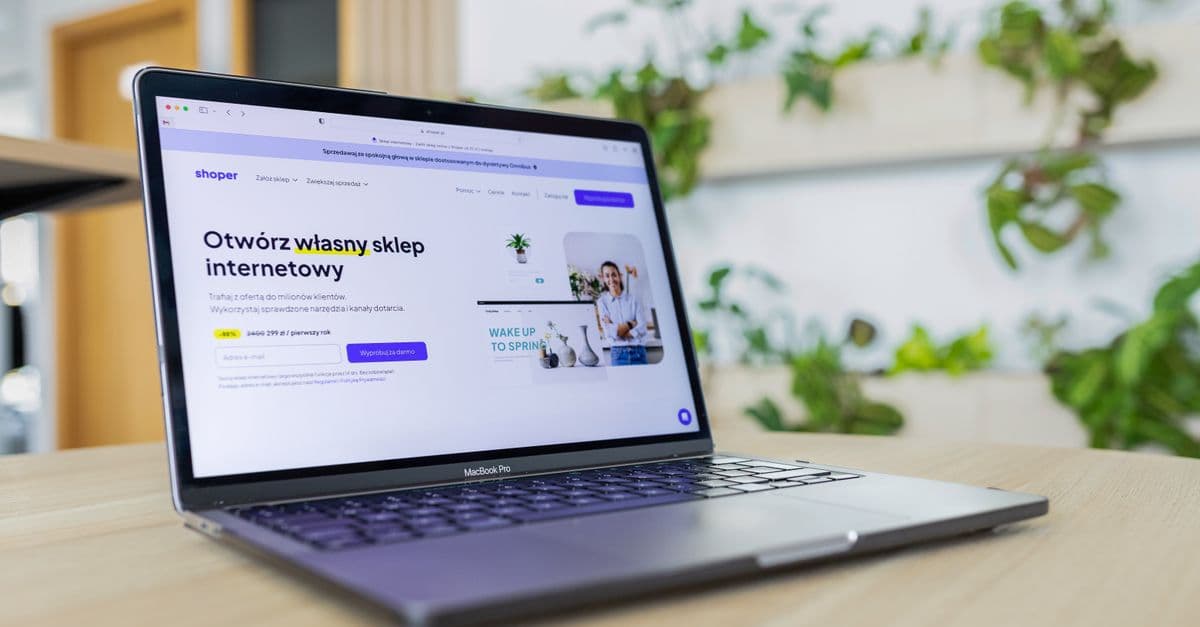 Top 8 Wireframing Tools to Help You with Your App or Website
