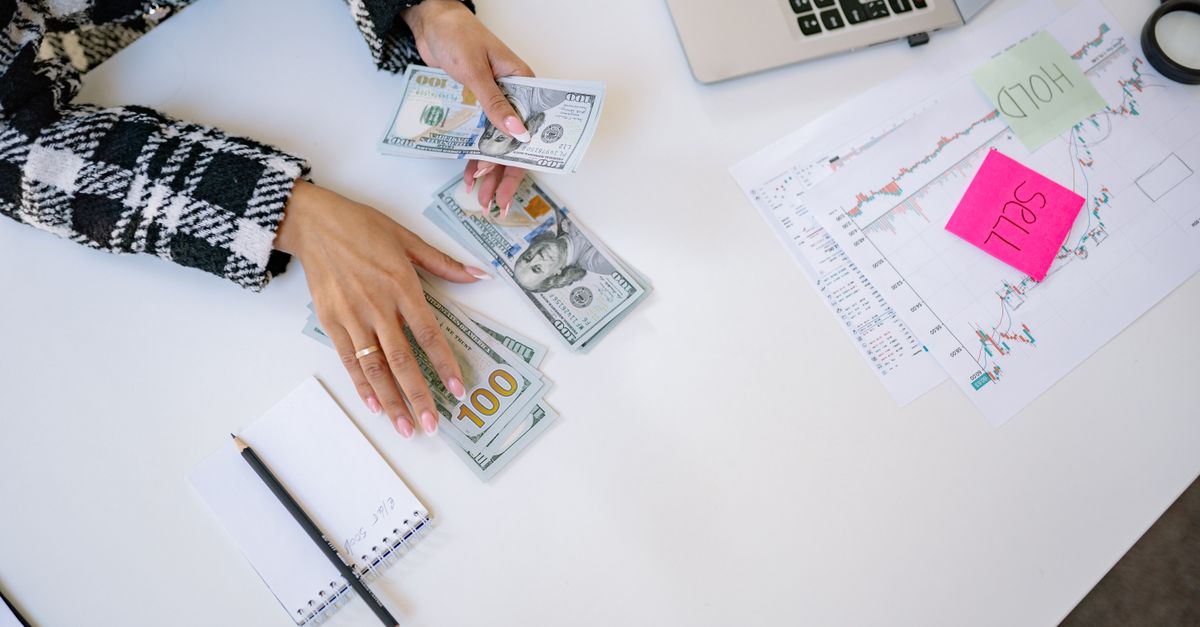 4-Strategies to Make Money Through Free Applications