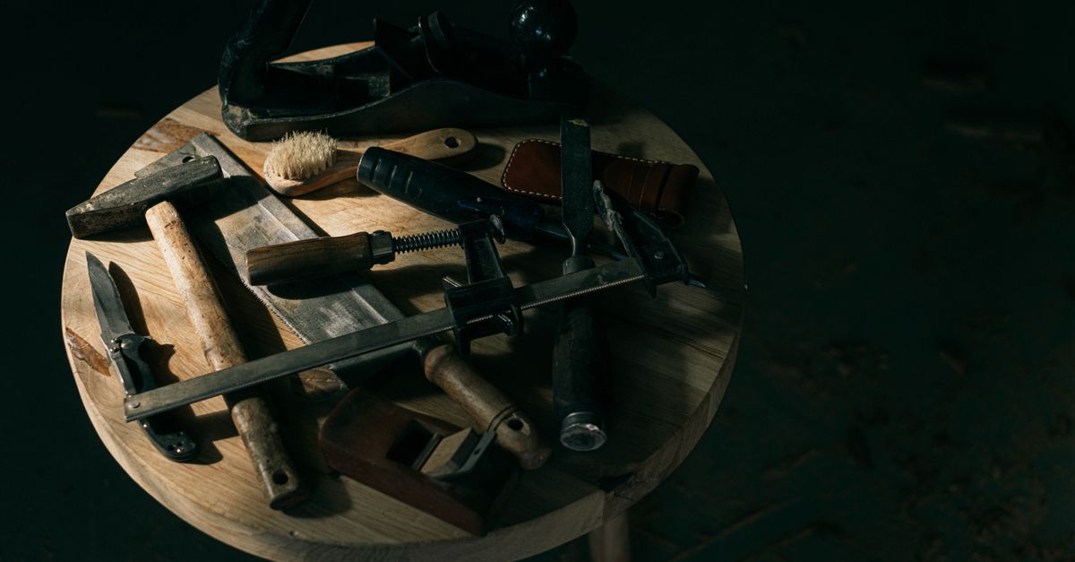 8 PostgreSQL GUI Tools for 2025