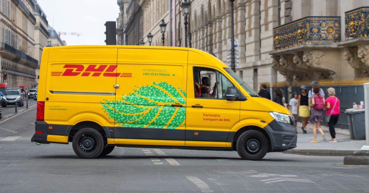 Electric Vehicles in Indian Commercial Fleets: A Game Changer